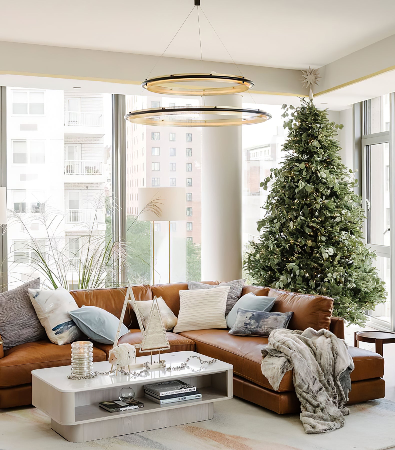 Acrylic LED Round Chandelier - Image 9