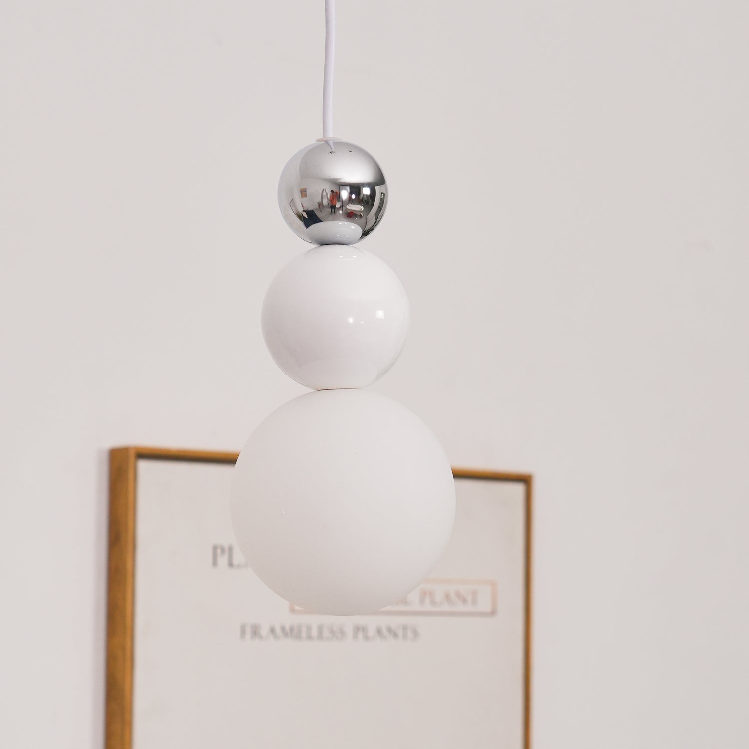 Acrylic Three Ball Pendant Lamp - Image 25