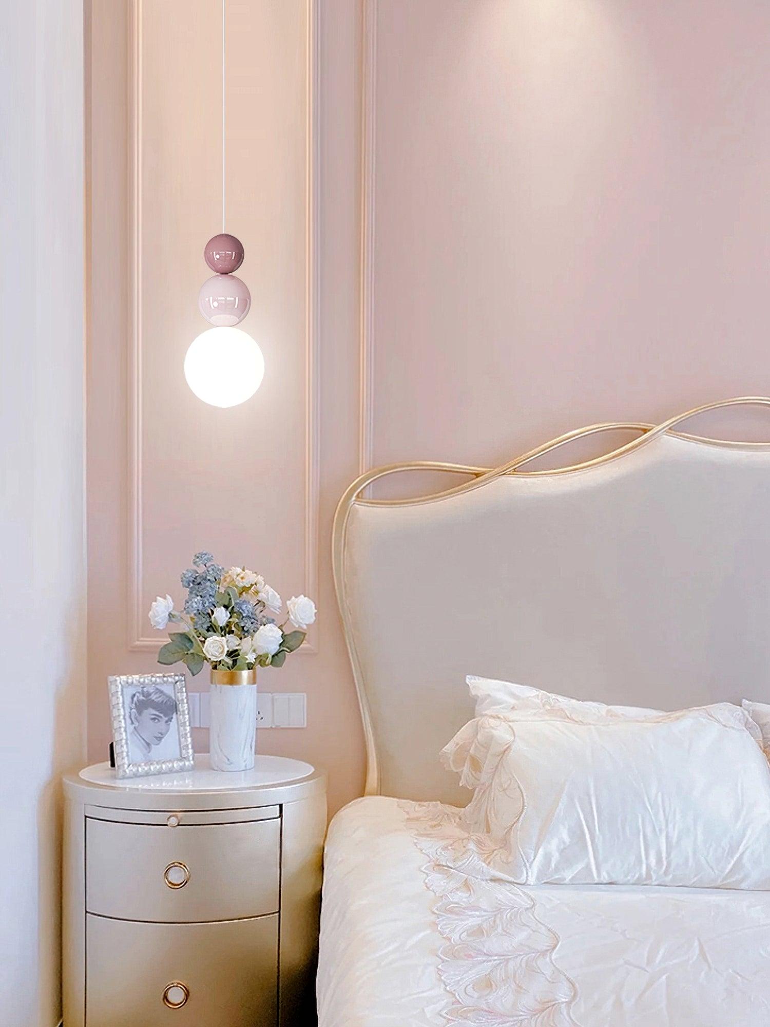 Acrylic Three Ball Pendant Lamp - Image 15