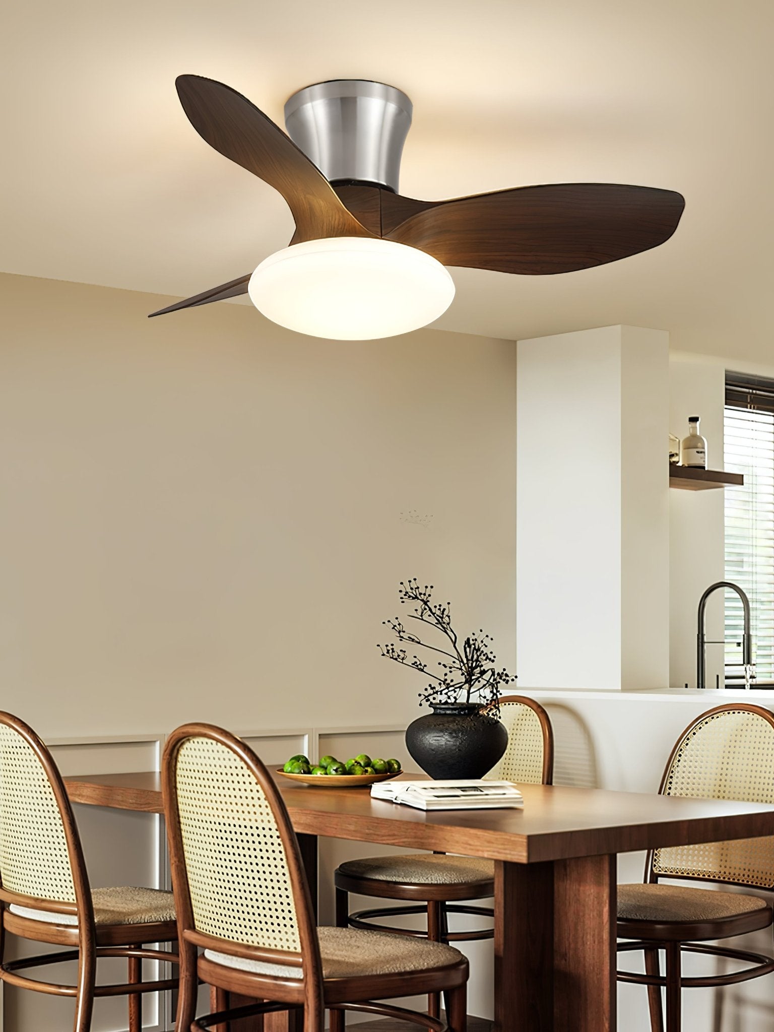 Aeris Curve Ceiling Fan Light - Image 6