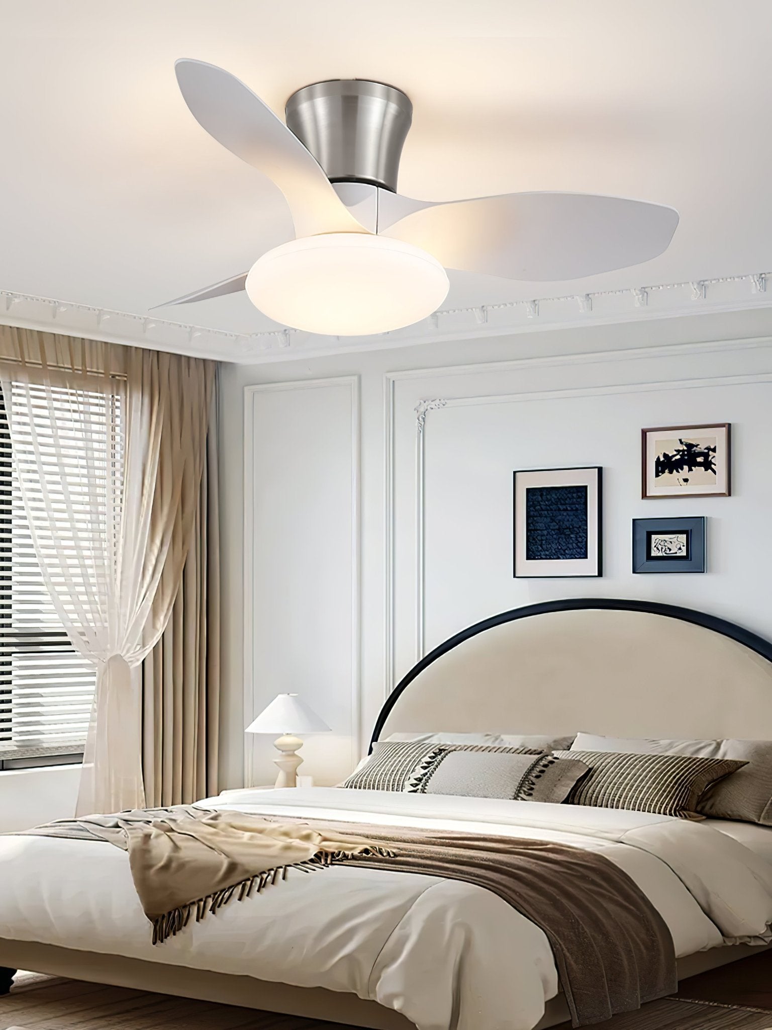 Aeris Curve Ceiling Fan Light - Image 7