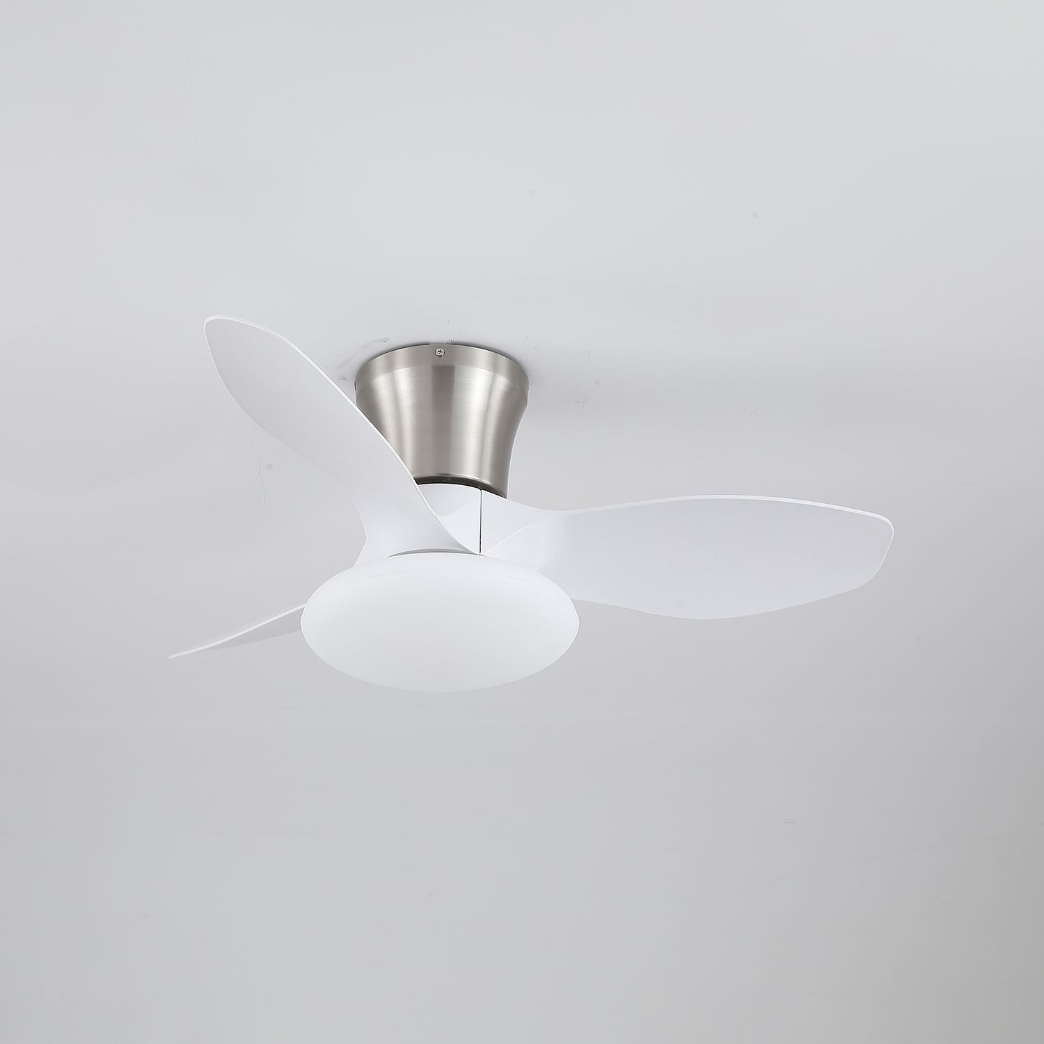 Aeris Curve Ceiling Fan Light - Image 19