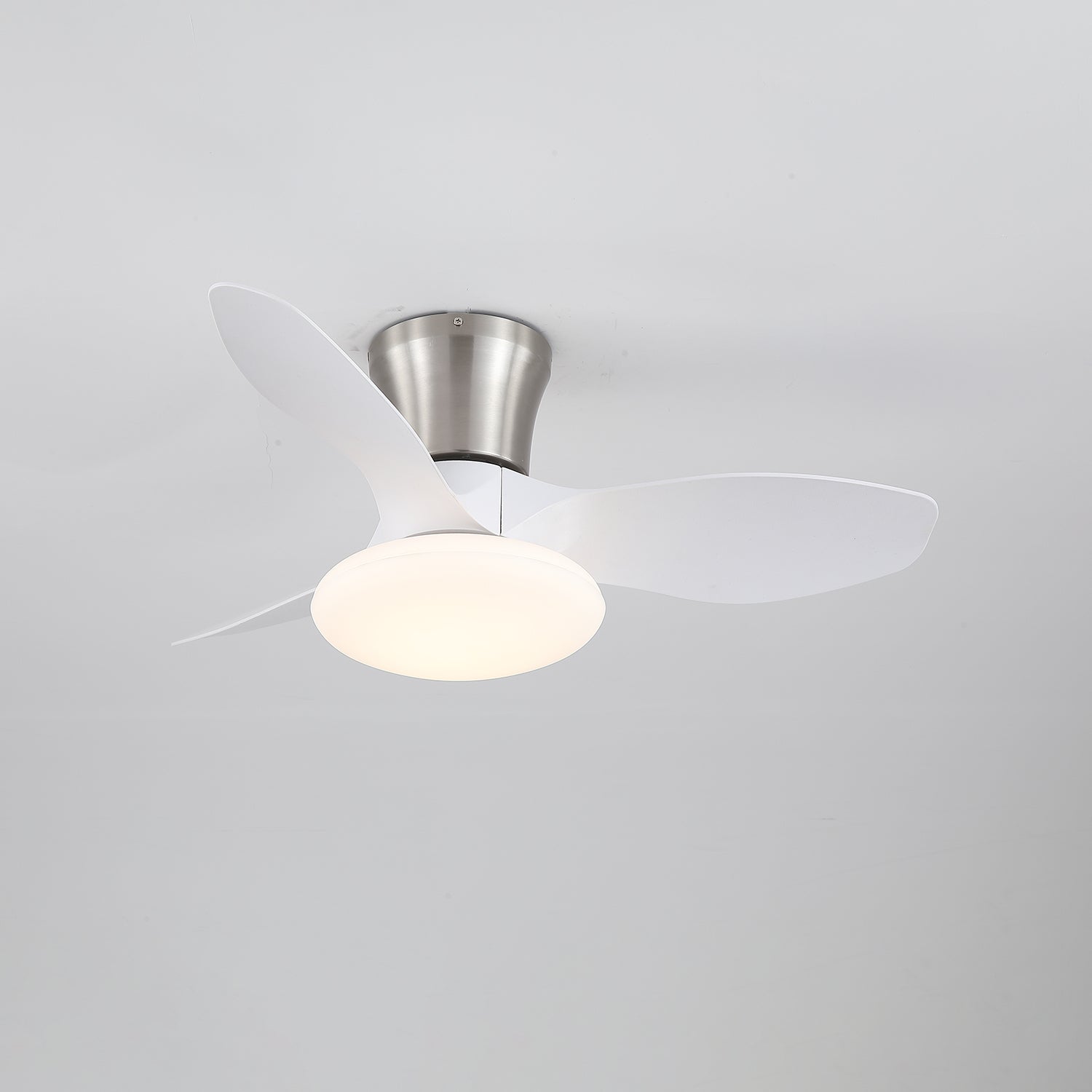 Aeris Curve Ceiling Fan Light - Image 20