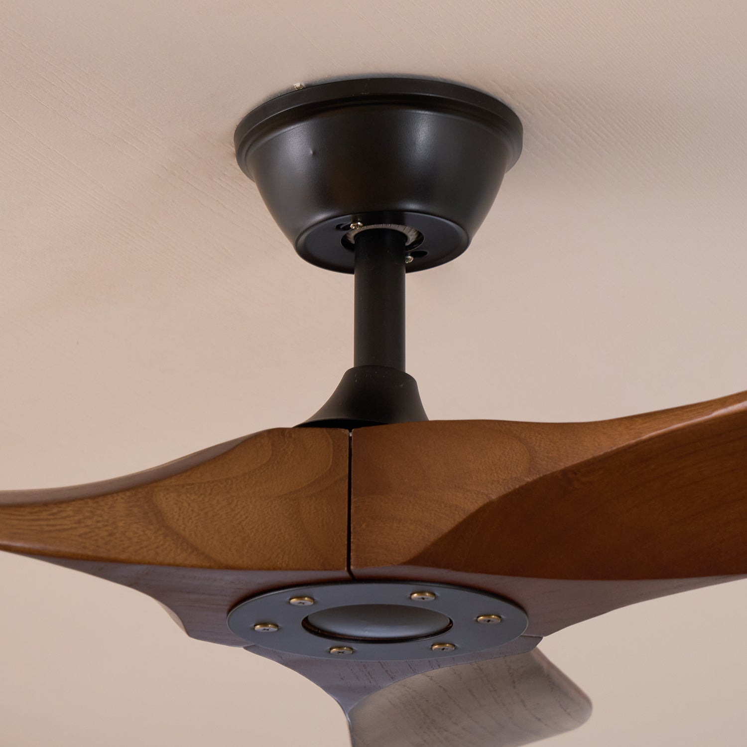 Aero Breeze Ceiling Fan - Image 40