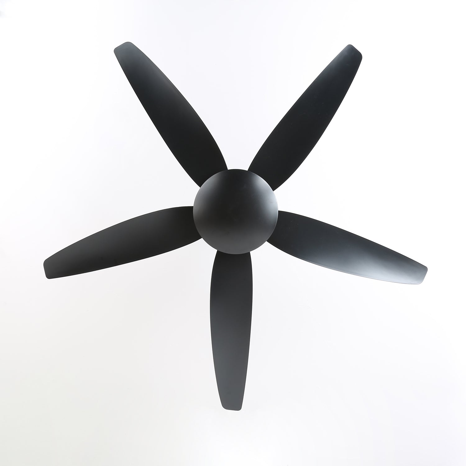 Aeron Noir Ceiling Fan - Image 8